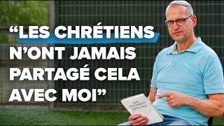 Un Juif israélien ouvre le Nouveau Testament pour la première fois